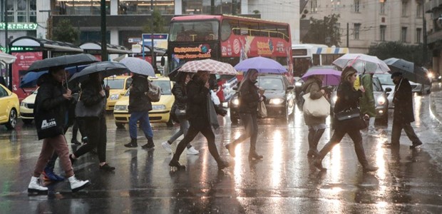 Ισχυρές καταιγίδες τις επόμενες ώρες 